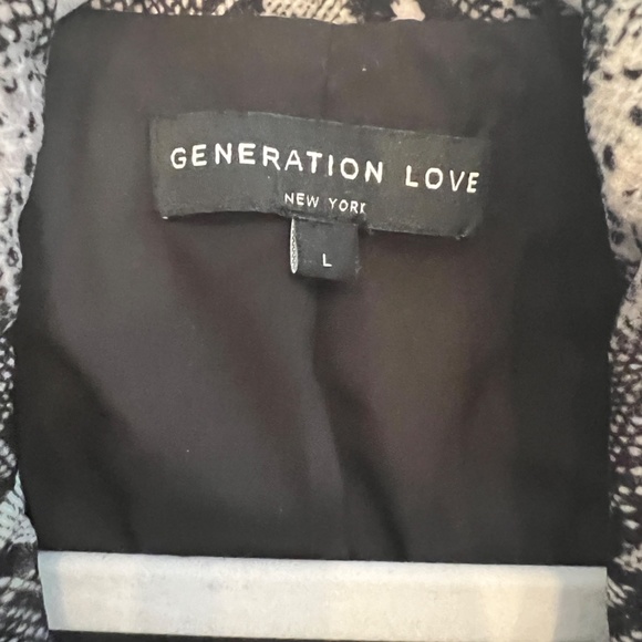 Generation Love Black and White Blazer - Picture 5 of 6